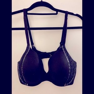 Black & Metallic Silver Convertible Body by Victoria Demi Bra Size 34D